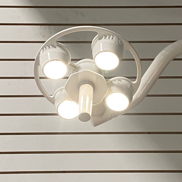 Picture of StarTrol Galaxy 4x4 Surgical Ceiling Light