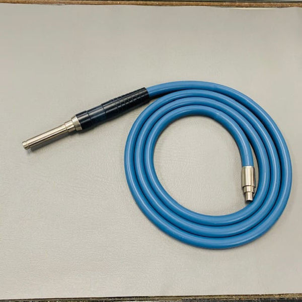 Picture of Universal Fiber Optic Light Source Cable 4 (Used)
