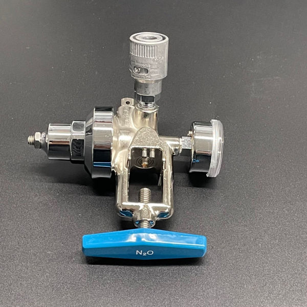 Picture of Nitrus Oxide N2O Regulator