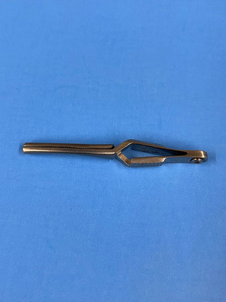 Picture of Pilling Cross Action Bulldog Clamp (Used)