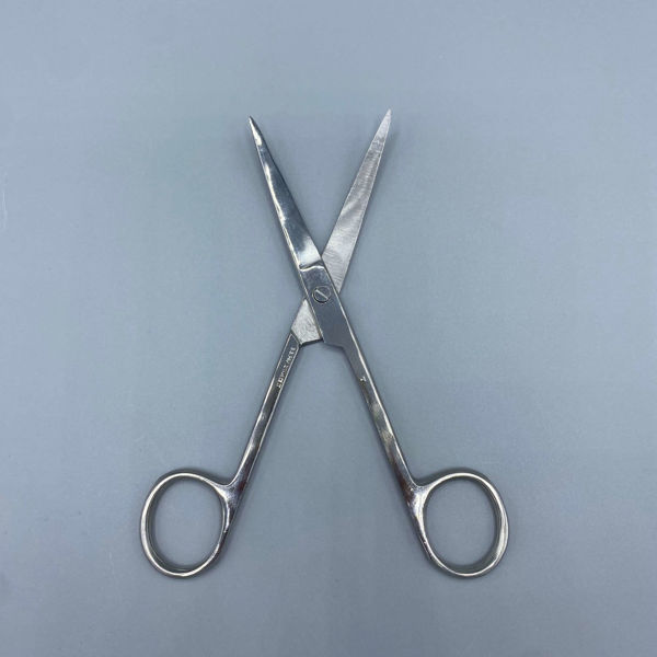 Picture of Crown Operating Room Scissor Sharp/sharp curved