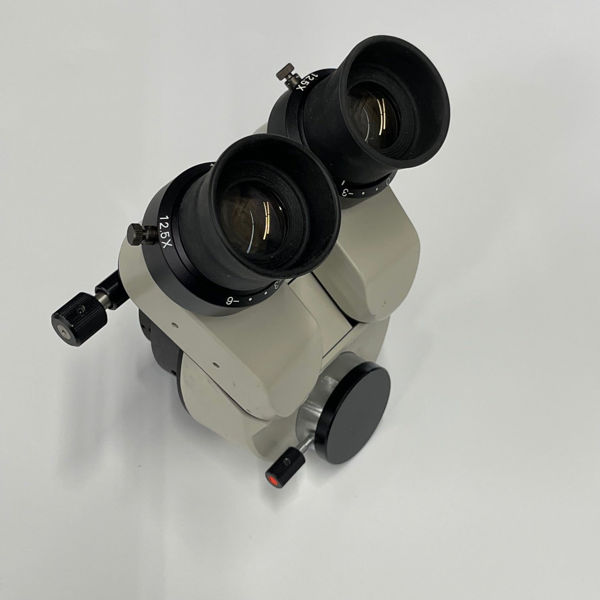 Picture of Binocular surgical Microscope head 12.5X Eyepieces (Used)